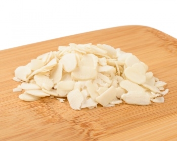 Арахис очищенный (о/ч) лепесток 500 гр Арахис очищенный (о/ч) лепесток 500 гр